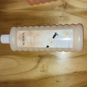 Avon Senses Vanilla Cream Bubble Bath